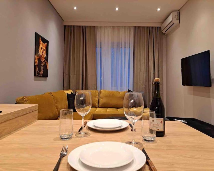 Royal Blue Grand Suite No 4 Piraeus Port Exterior foto